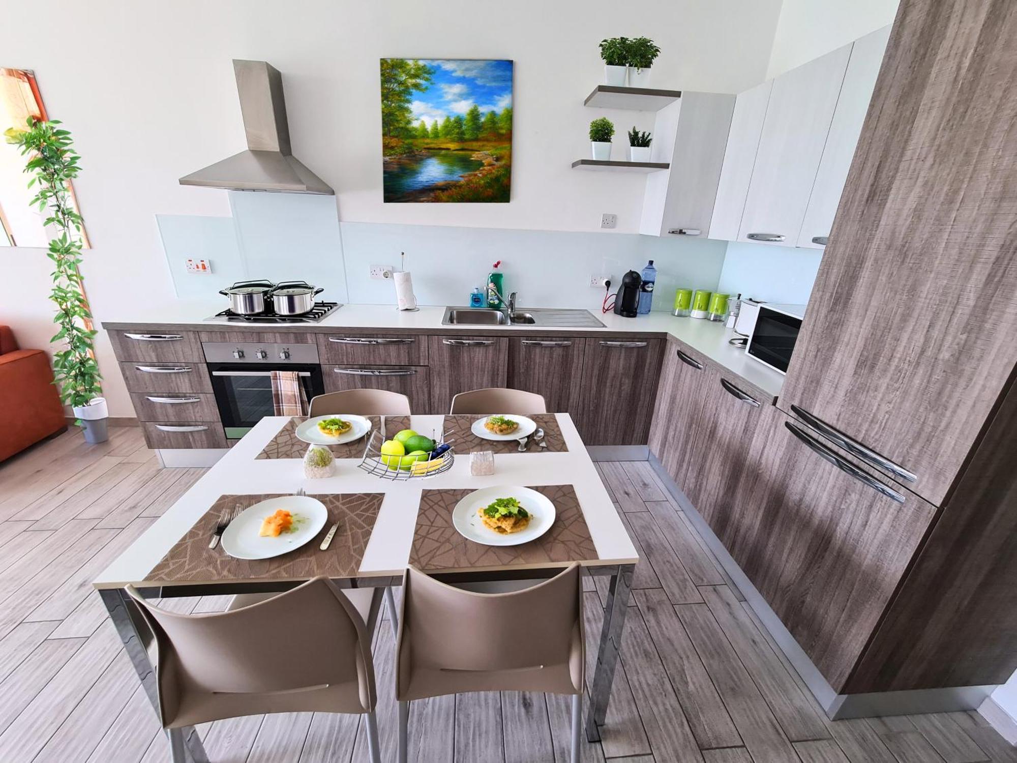 Supreme Seafront Apt With Balcony In St.Julian'S Saint Julian's Luaran gambar